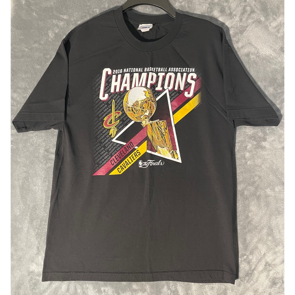 NBA Cleveland Cavaliers 2016 Champions Roster T-Shirt Black Mens L LeBron James